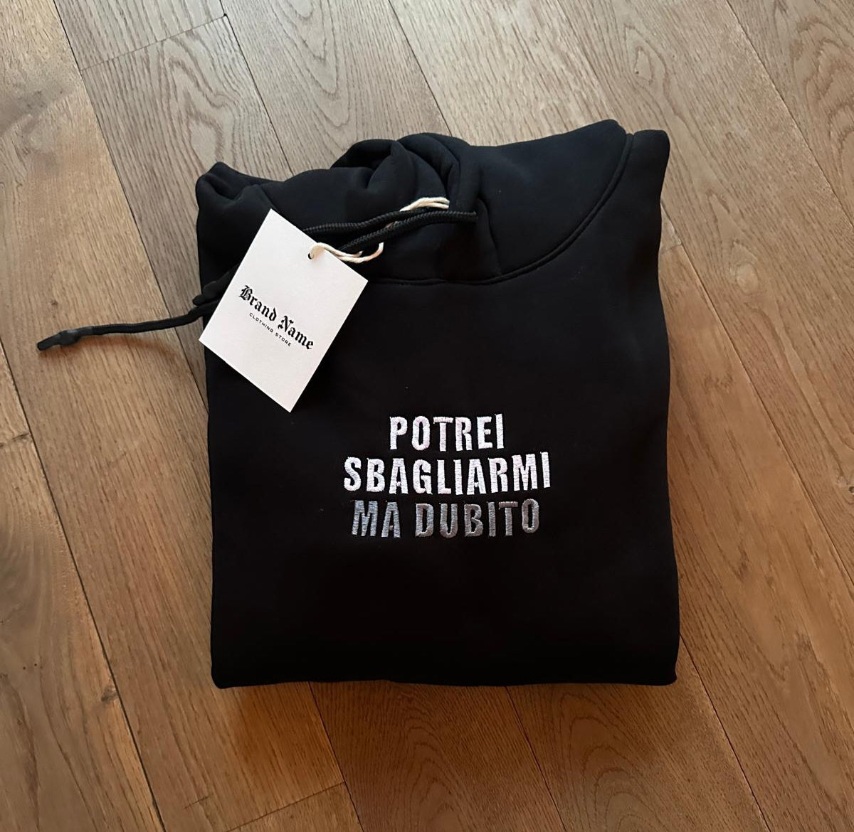 Felpa invernale con Cappuccio e ricamo "Potrei Sbagliarmi ma Dubito"