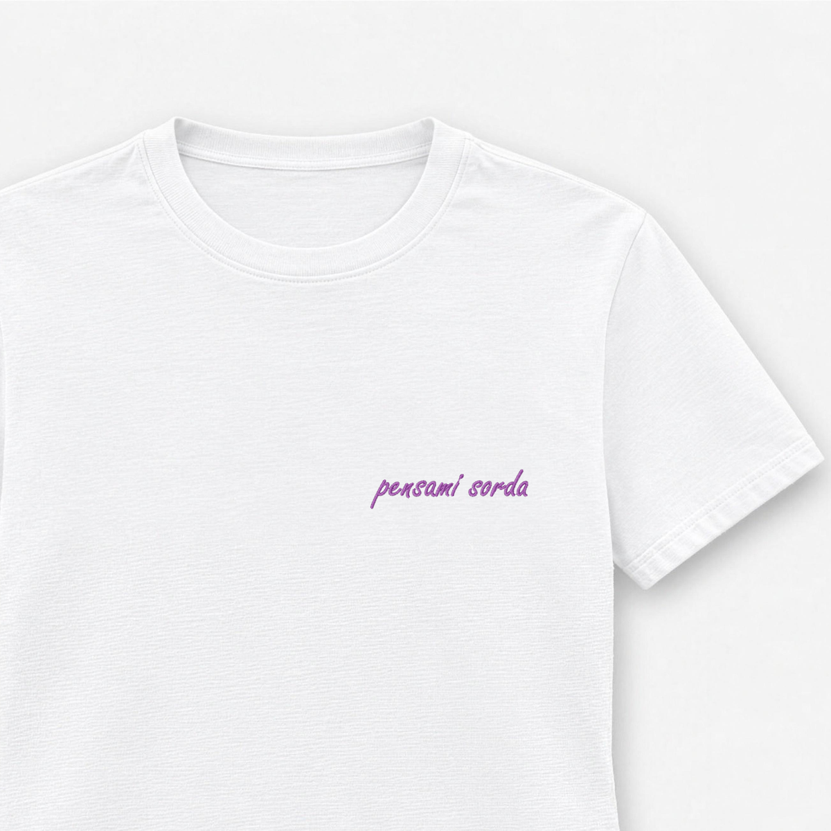 T-shirt Donna "pensami sorda" - Ricamo lato cuore