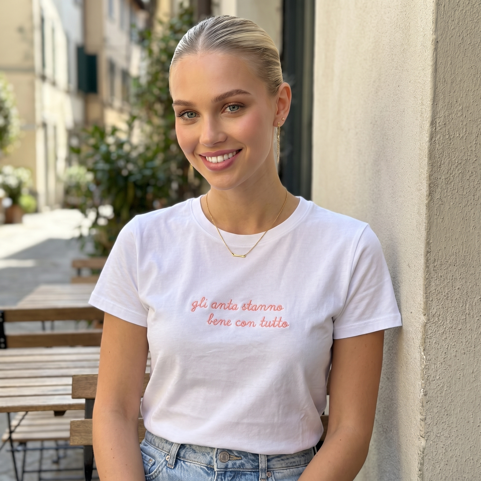 t-shirt donna ricamata