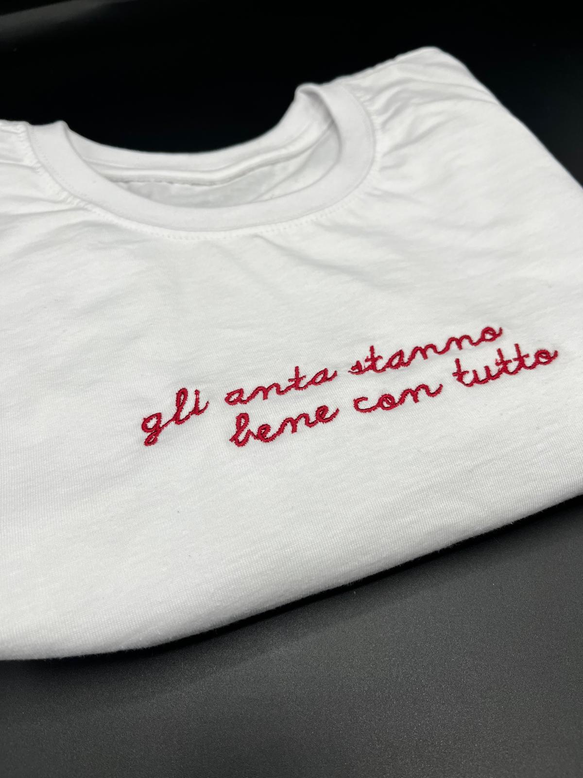 t-shirt gli anta stanno bene con tutto