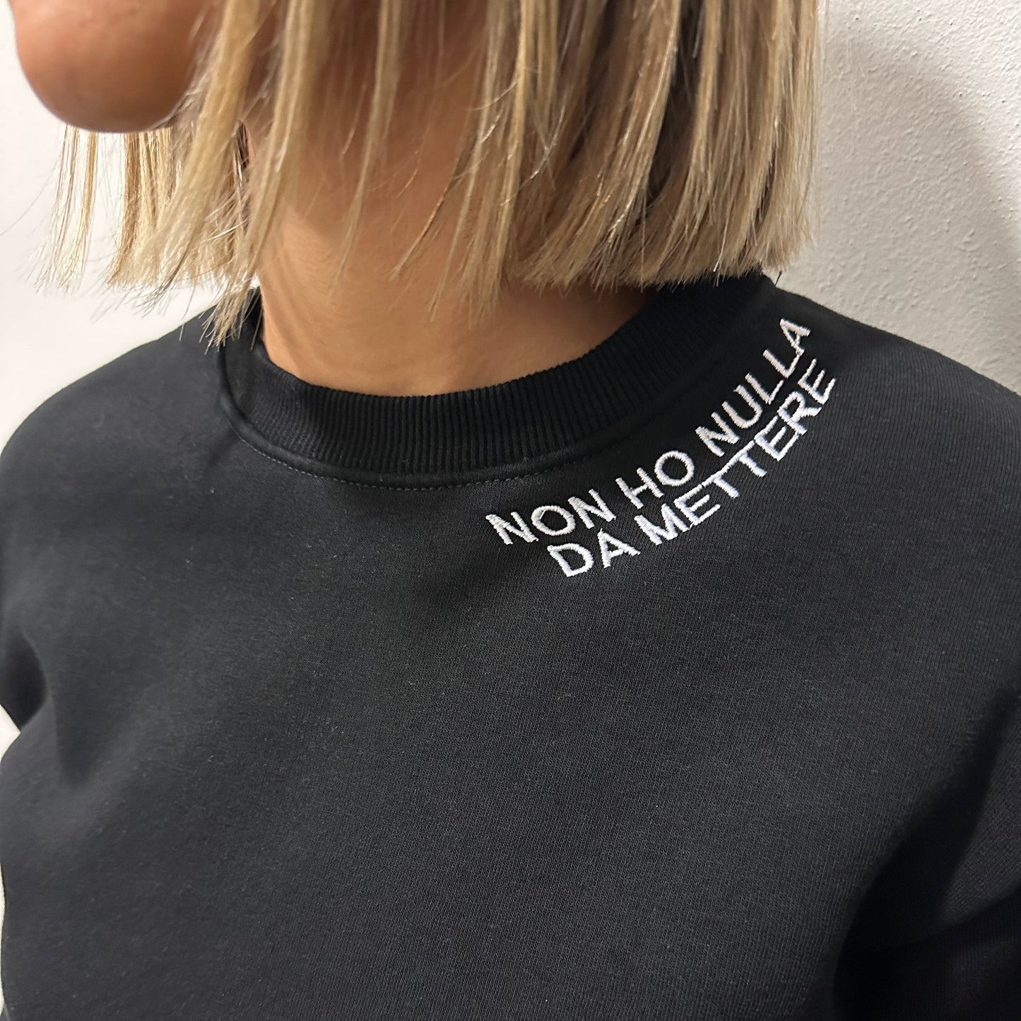 Felpa donna ricamata