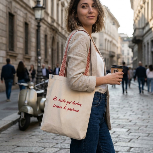 Borsa Shopper "Ho tutto qui dentro, tranne la pazienza" - Ricamata